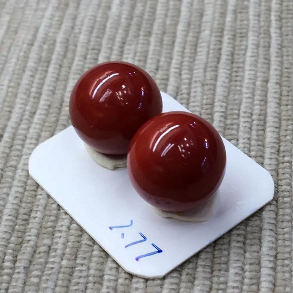 トップクラスのアカ(Aka)赤珊瑚ビーズ