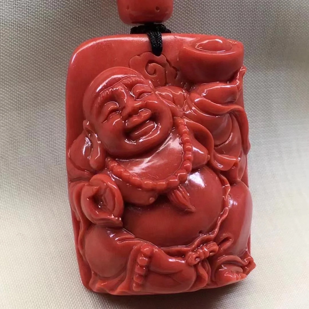 アカ(Aka)赤珊瑚彫刻仏像吊り下げ